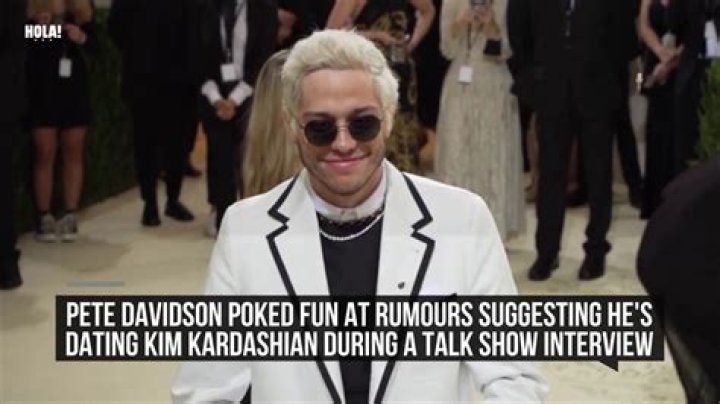 pete davidson with kim kardashian in marilyn monroe dress