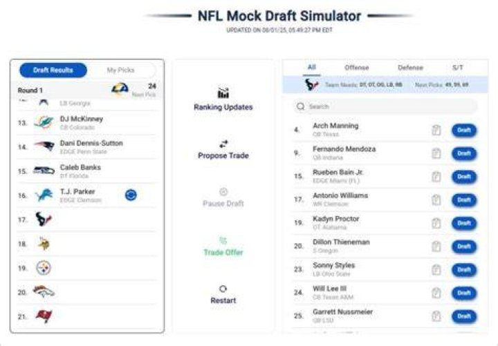 PFN Mock Draft Simulator - Mobile