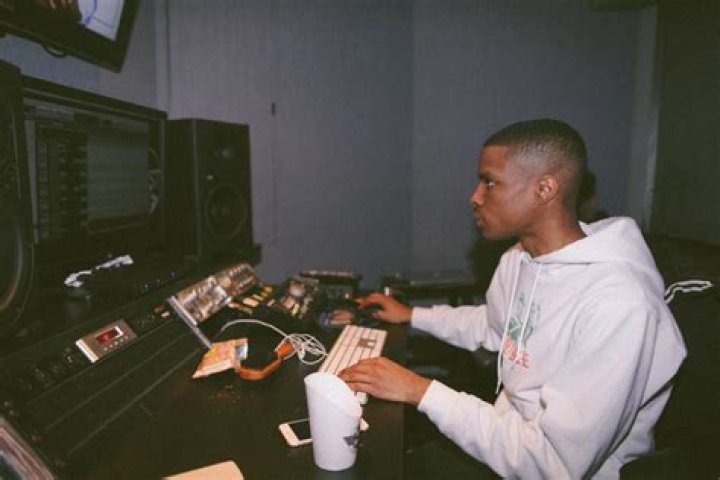 pierre bourne music production pierre bourne music production