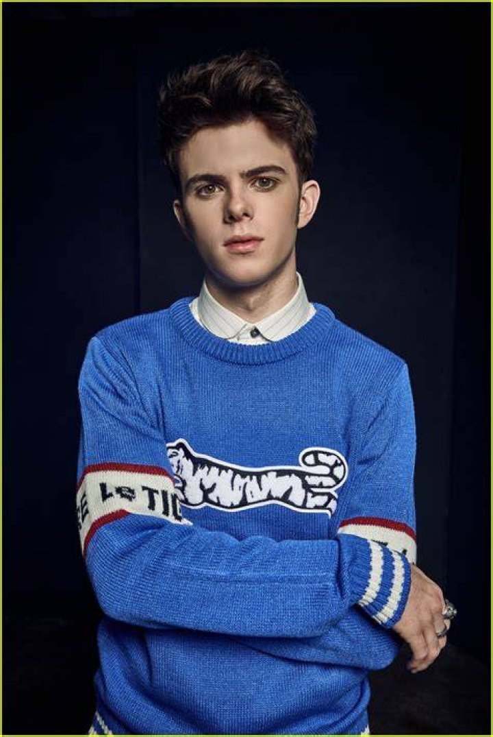 Reed Horstmann Discovered Acting Was a Career in a Hilarious Way | 10 Fun Facts, Reed Horstmann, The Expanding Universe of Ashley Garcia | Just Jared Jr.