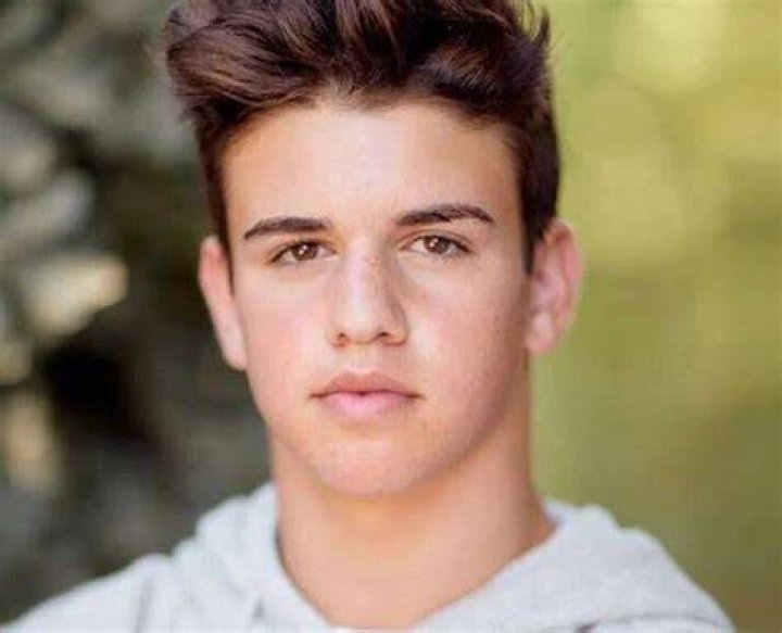 Sage Rosen Net Worth 2024