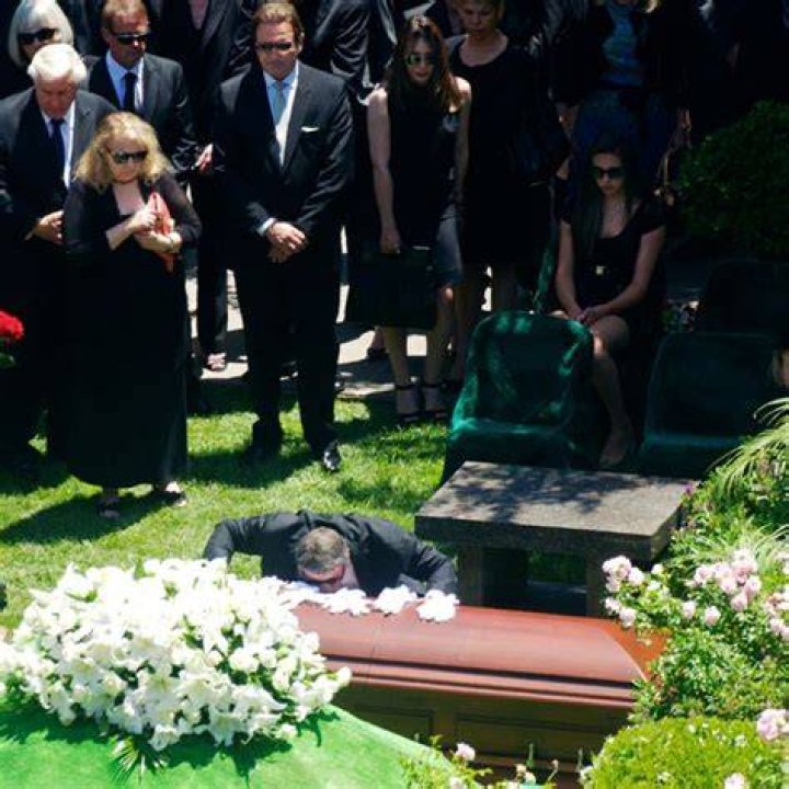 Sage Stallone death funeral plans