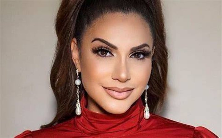 Sara Aydin Net Worth