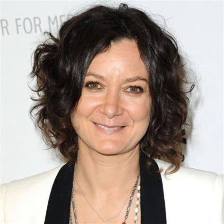 Sara Gilbert