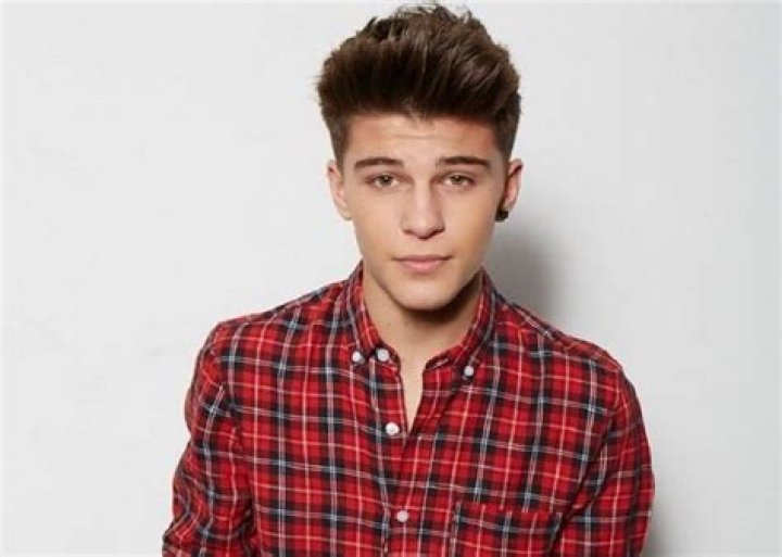 Sean Cavaliere Net Worth