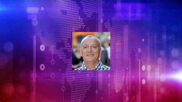 Simon Greenall Net Worth