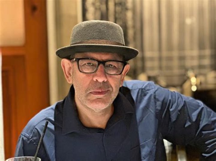 Simon Majumdar Net Worth