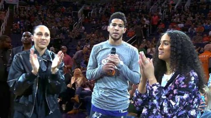 Skylar Diggins Siblings