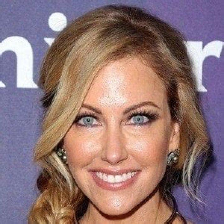 Stephanie Hollman Age, Net Worth, Height, House, Bio 1 Stephanie Hollman Age