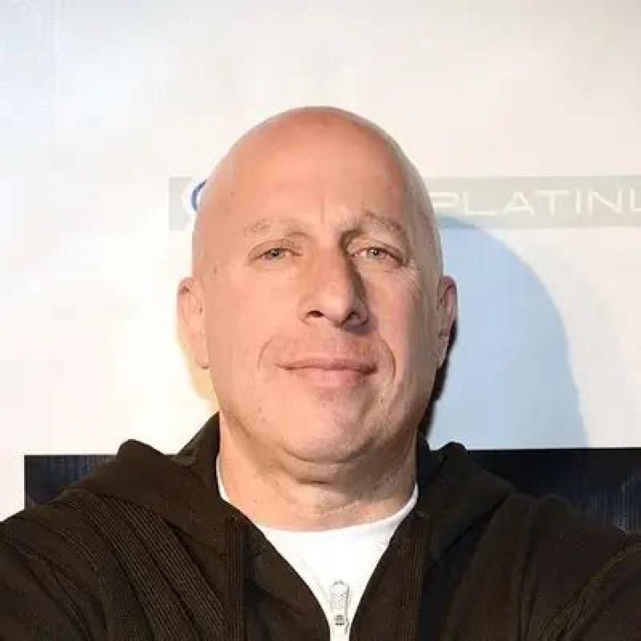 Steve Lobel Net Worth 2024
