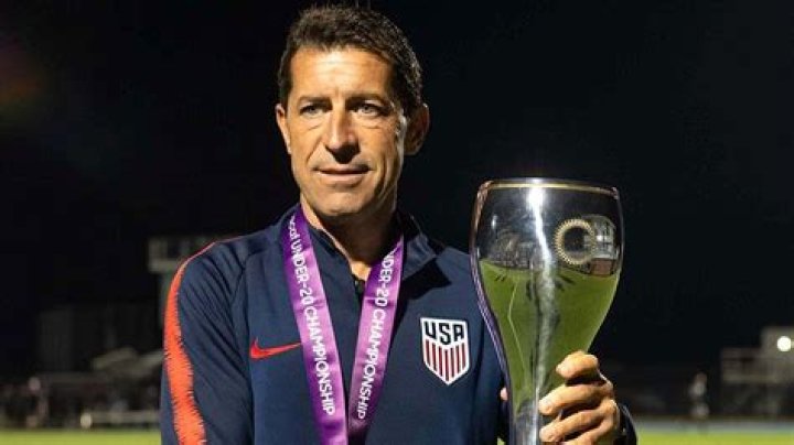 Tab Ramos