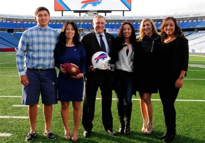 Terrence Pegula philanthropy Terrence Pegula philanthropy
