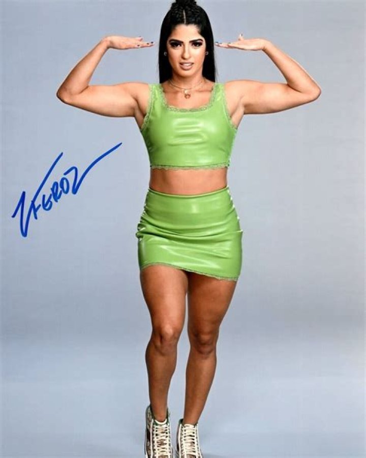 Valentina Feroz's Social Media Presence