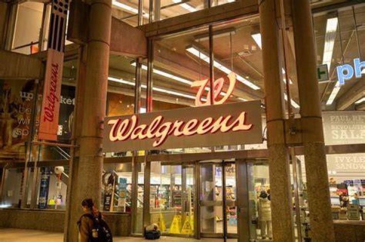 walgreens layoffs walgreens layoffs